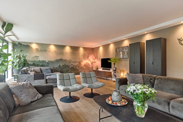 Foto 2 van Diadeemstraat 111