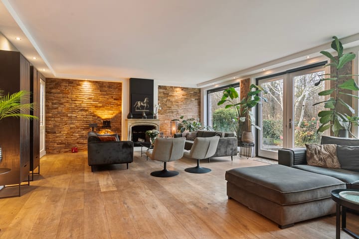 Foto 10 van Diadeemstraat 111