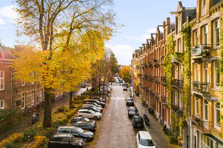 Photo 2 of Domselaerstraat 19-2