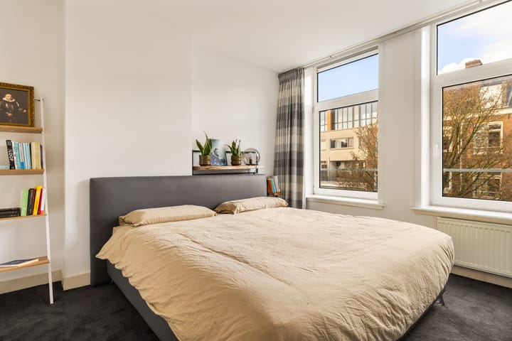 Photo 29 of Domselaerstraat 19-2