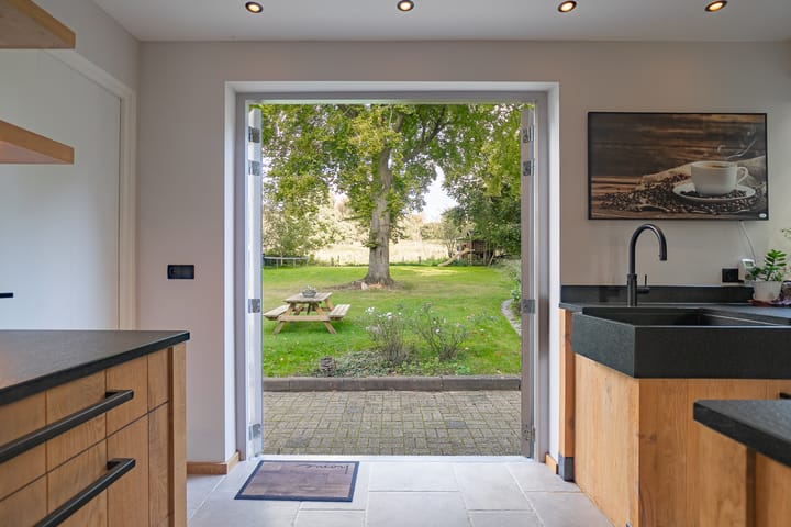 Foto 16 van Houthemerweg 39