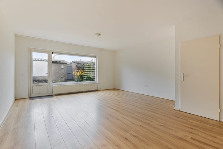 Foto 2 van Alexander Voormolenstraat 5