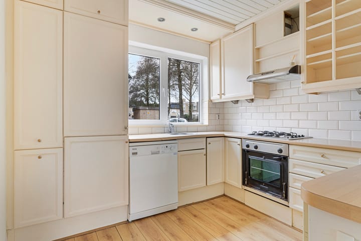 Foto 8 van Alexander Voormolenstraat 5