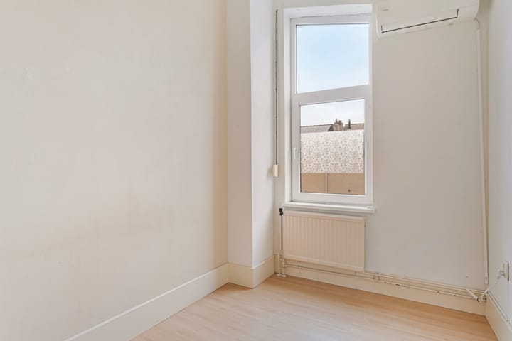 Foto 12 van Alexander Voormolenstraat 5