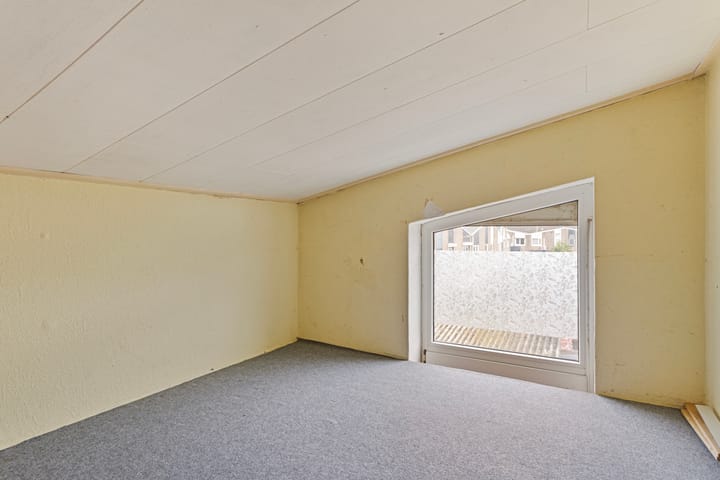 Foto 15 van Alexander Voormolenstraat 5