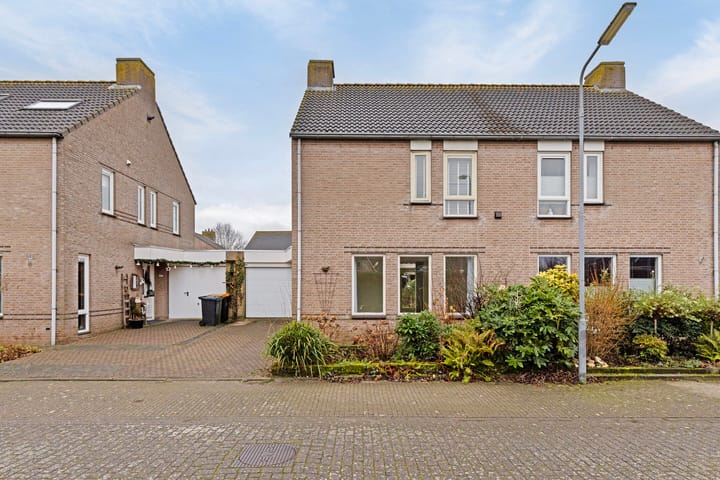 Foto 32 van Mina Krusemanlaan 6