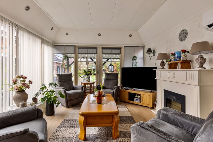 Foto 9 van Schoolstraat 83