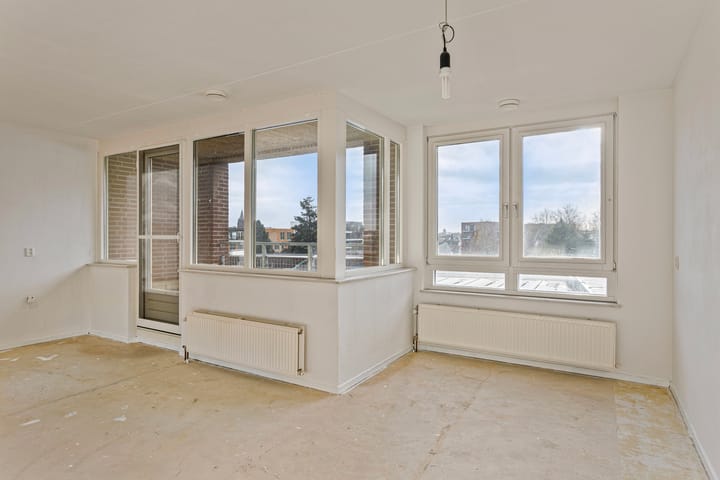 Foto 13 van Spoorstraat 5-N