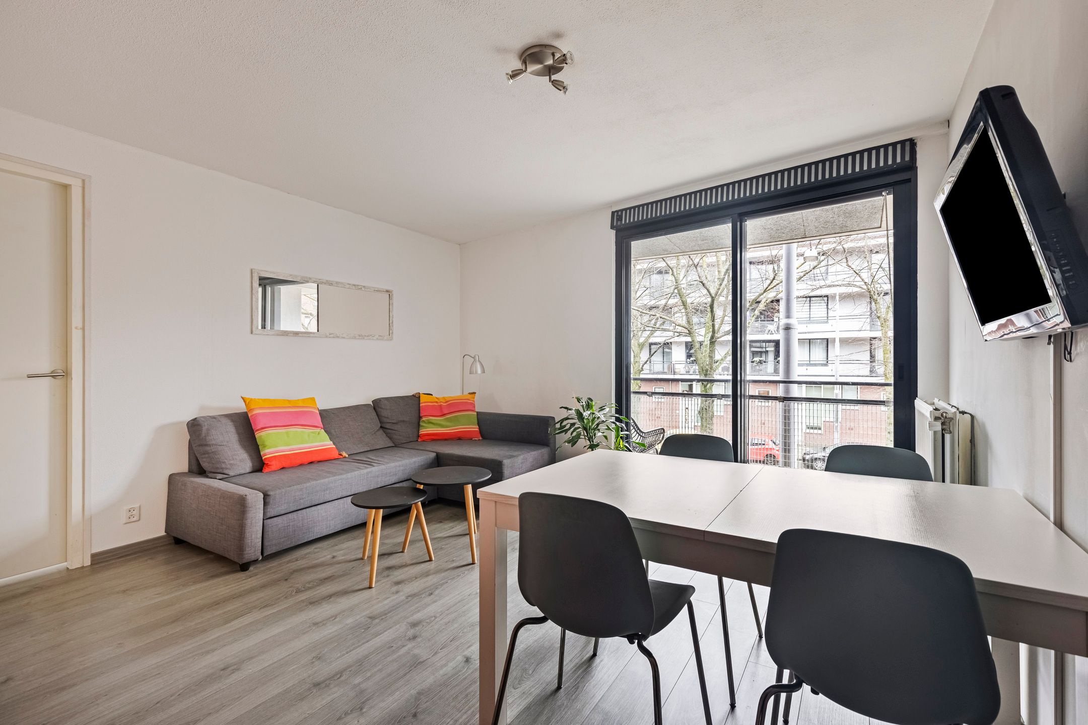 Foto 3 van Claes de Vrieselaan 147