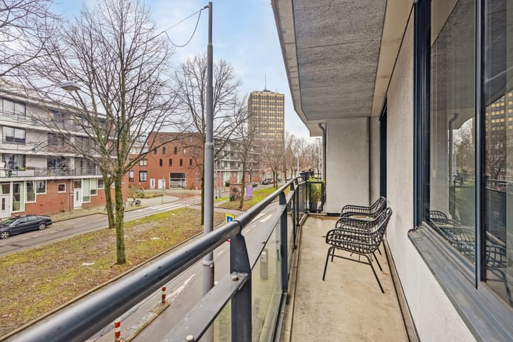 Foto 22 van Claes de Vrieselaan 147