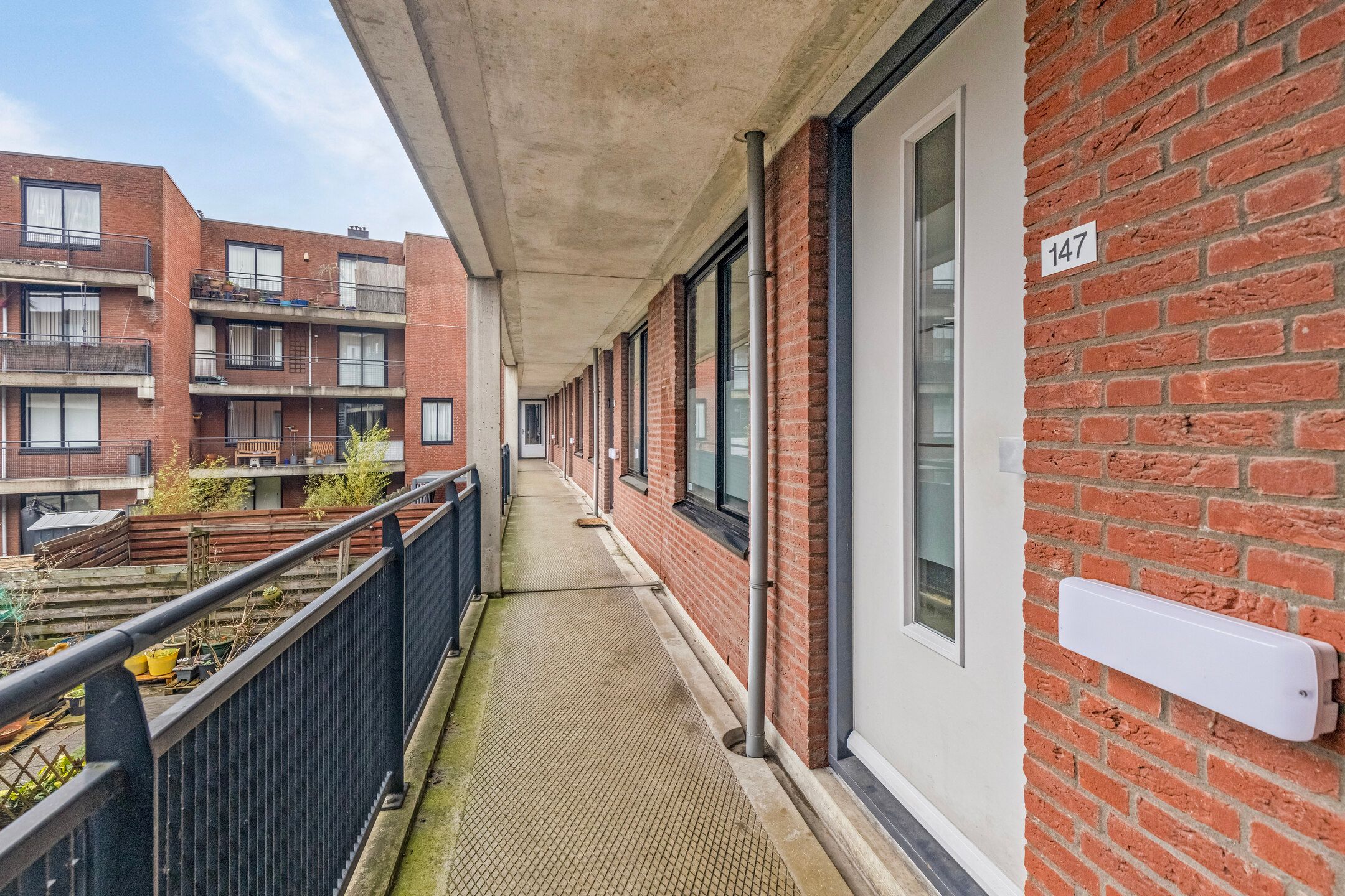 Foto 24 van Claes de Vrieselaan 147