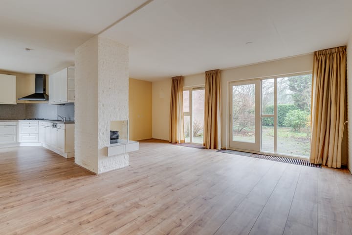 Foto 3 van Ringslangweide 13