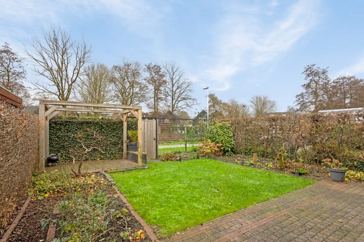 Foto 5 van Binnenplaats 48