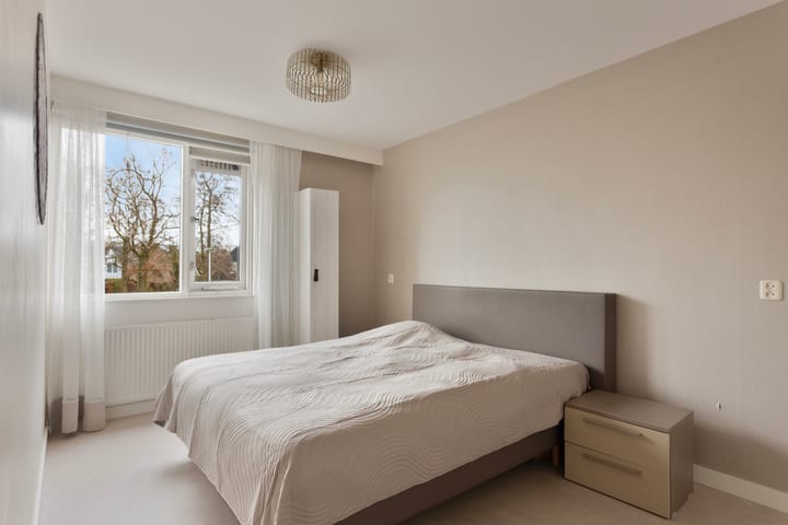 Foto 24 van Binnenplaats 48