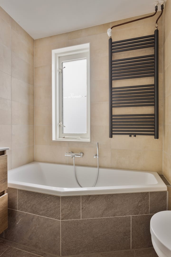 Foto 28 van Binnenplaats 48