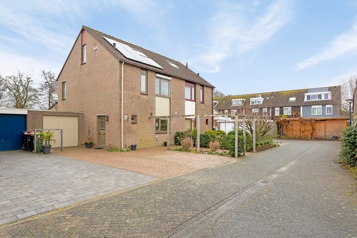 Foto 41 van Binnenplaats 48