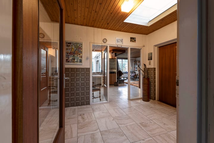 Photo 4 of Goedroenstraat 17