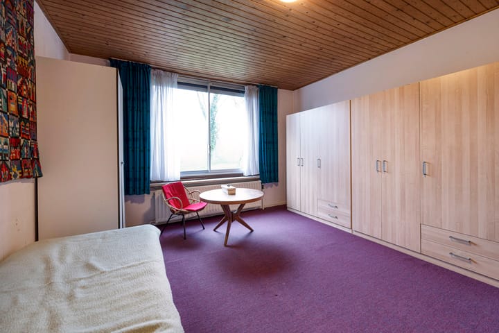 Photo 23 of Goedroenstraat 17