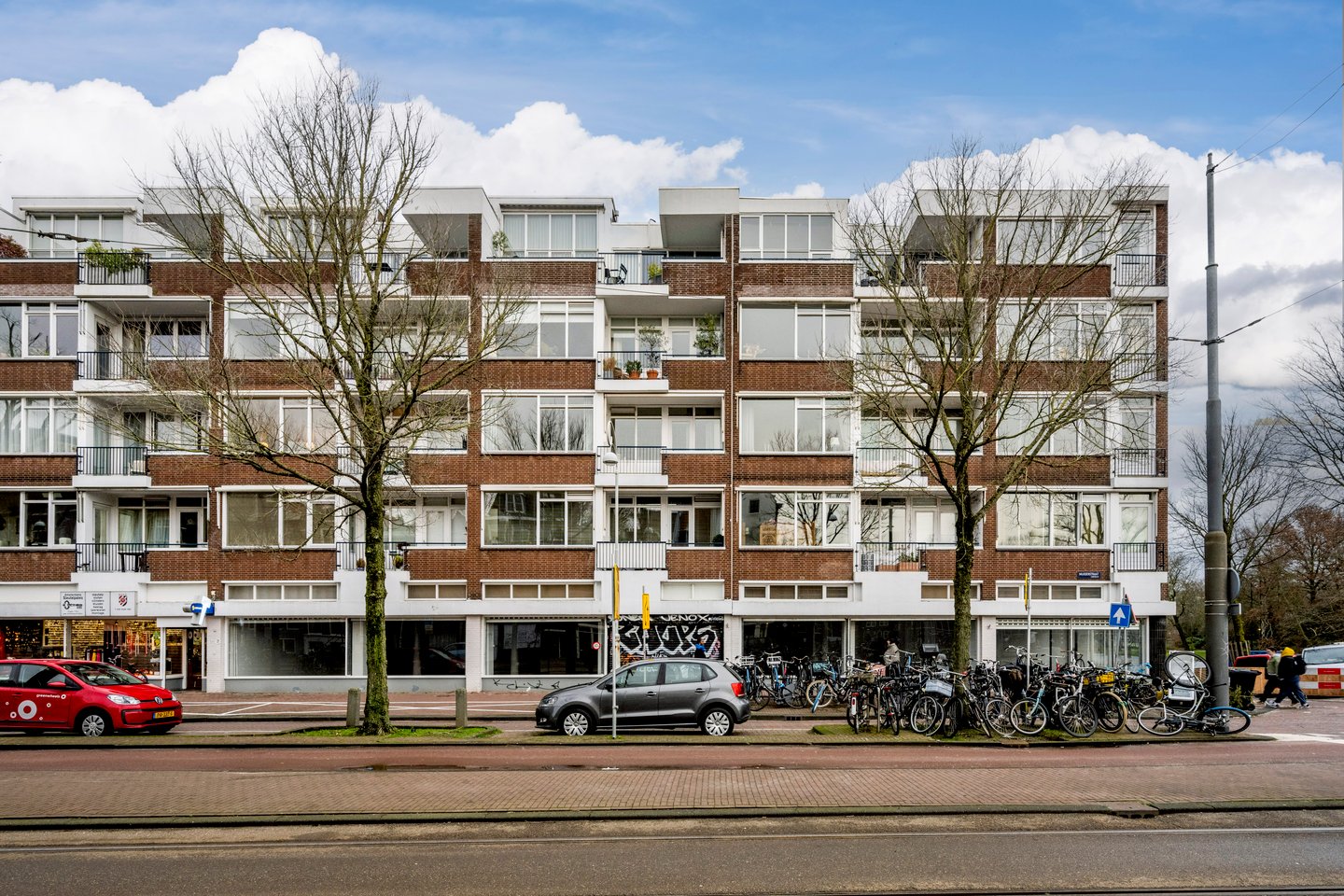 Bekijk foto 1 van Muiderstraat 21