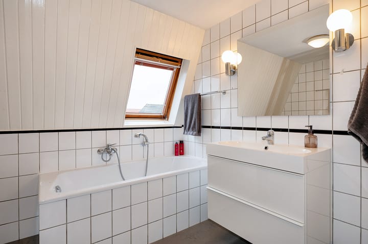 Foto 33 van Prins Hendrikstraat 24-B