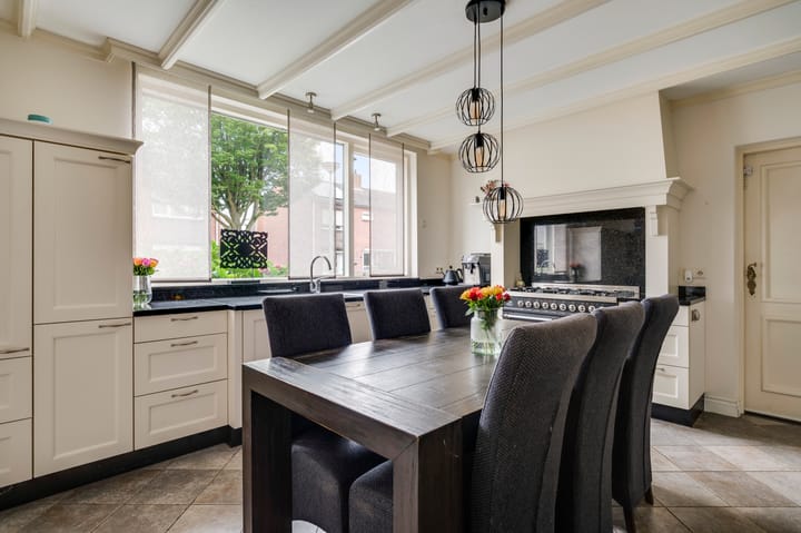 Photo 20 of Topaasstraat 17