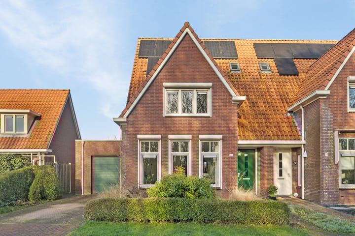 Photo 38 of Bewestenwege 26