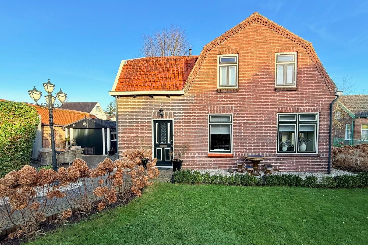 Foto 3 van Julianastraat 1