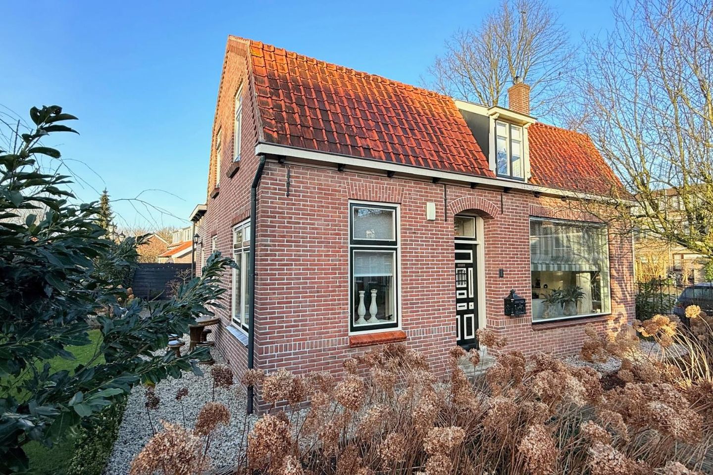 Foto 4 van Julianastraat 1