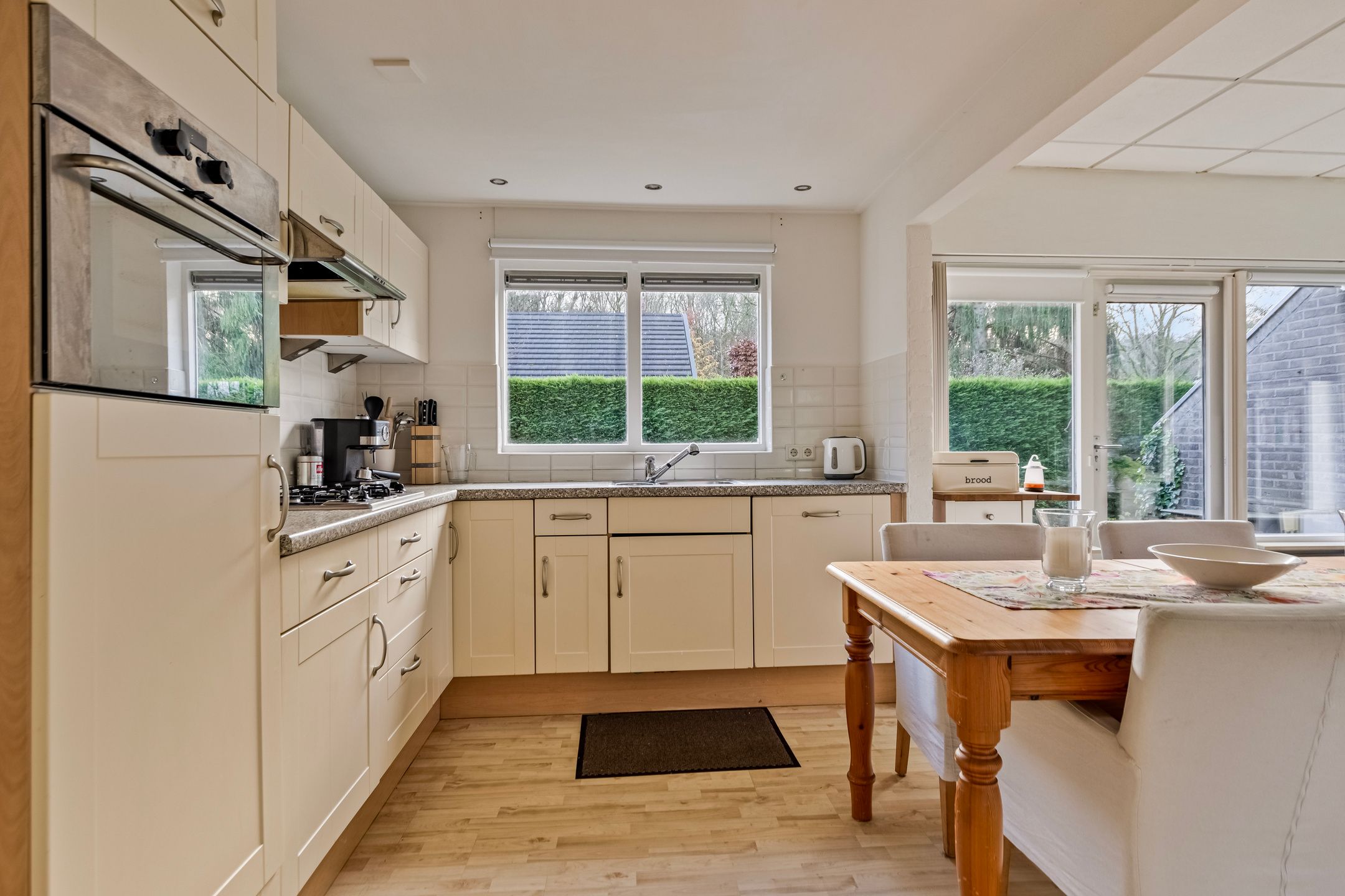 Foto 12 van Hulsthof 16