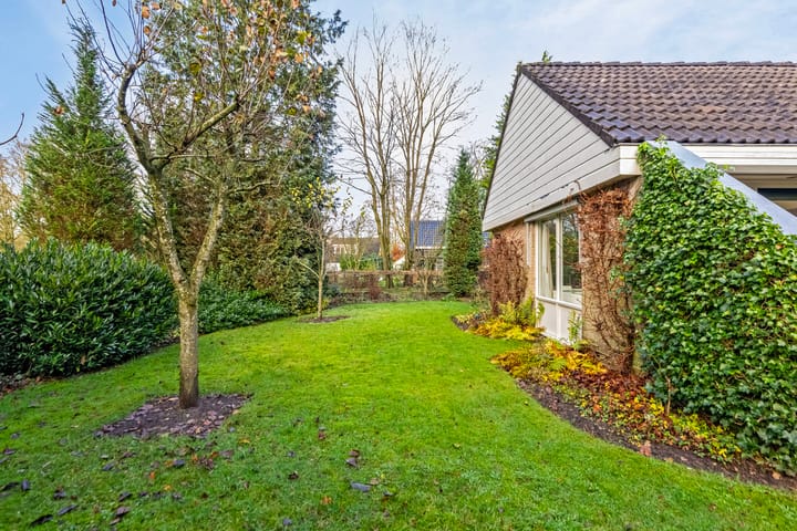 Foto 24 van Hulsthof 16