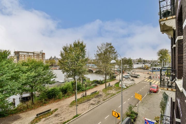 Photo 8 of Weesperzijde 42-A2