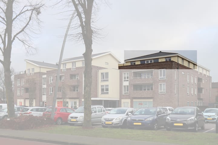 Photo 7 of Dorpsplein 68