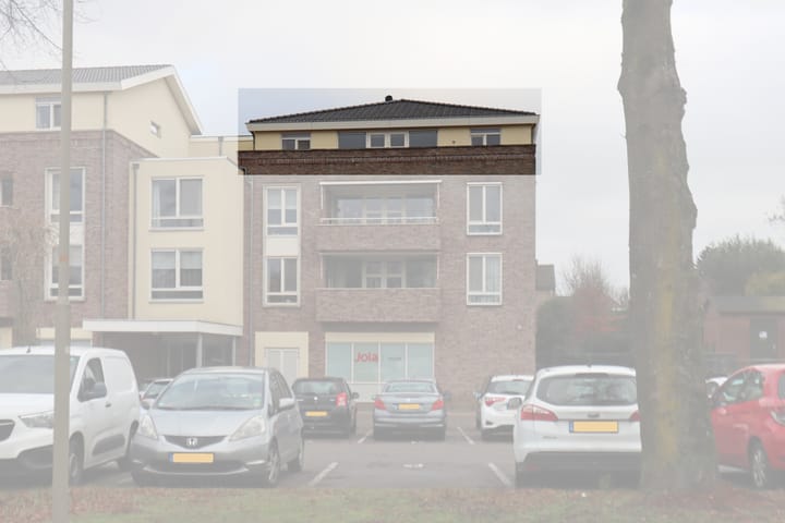 Photo 9 of Dorpsplein 68