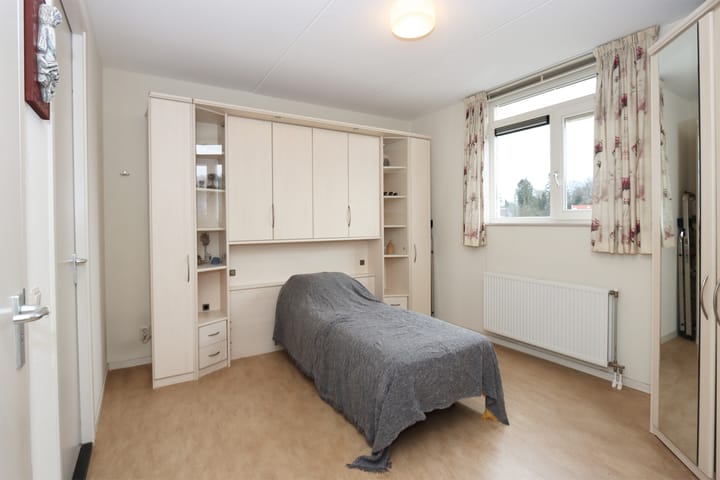 Photo 30 of Dorpsplein 68