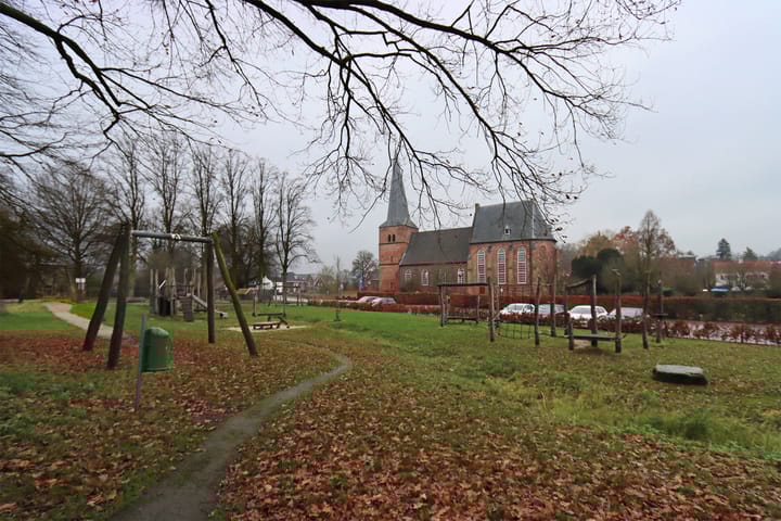 Photo 34 of Dorpsplein 68