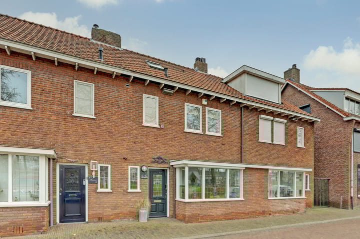 Foto 1 van Oranjeplein 55