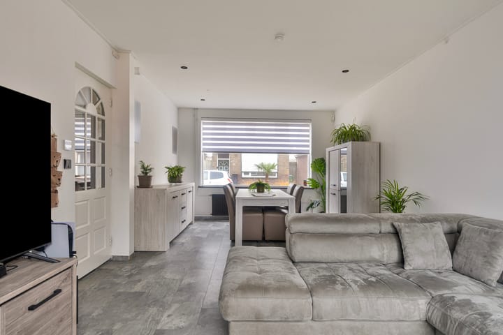 Foto 8 van Middenstraat 87