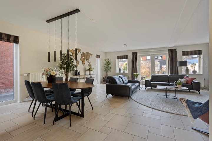 Foto 7 van Oasestraat 39