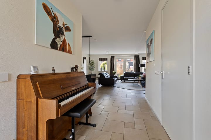 Foto 12 van Oasestraat 39