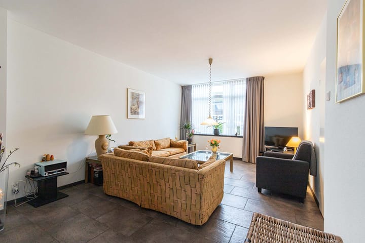 Foto 11 van Van Breestraat 132