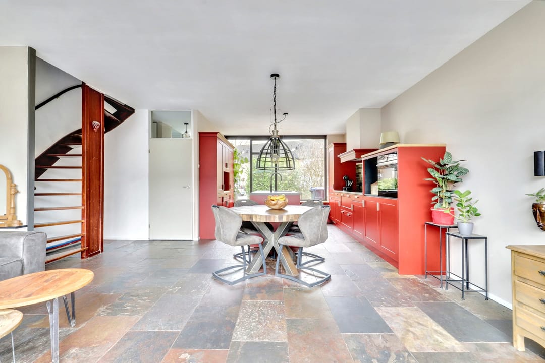 Photo 7 of Moermond 33