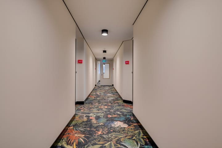 Foto 15 van Hoola van Nootenstraat 387