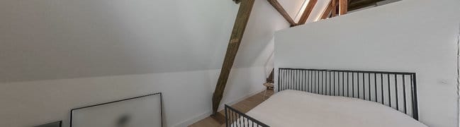 Zelfstandig woonloft (2e verdieping)