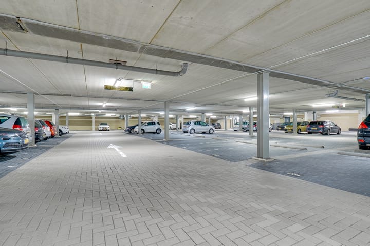 Foto 23 van Miles Davisstraat 295