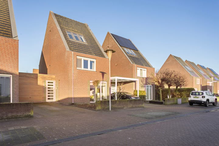 Foto 37 van Buizerdlaan 12