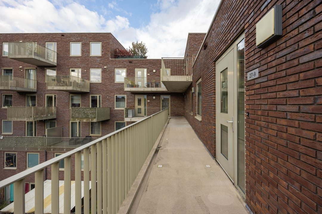 Photo 8 of Westinghousestraat 27-9