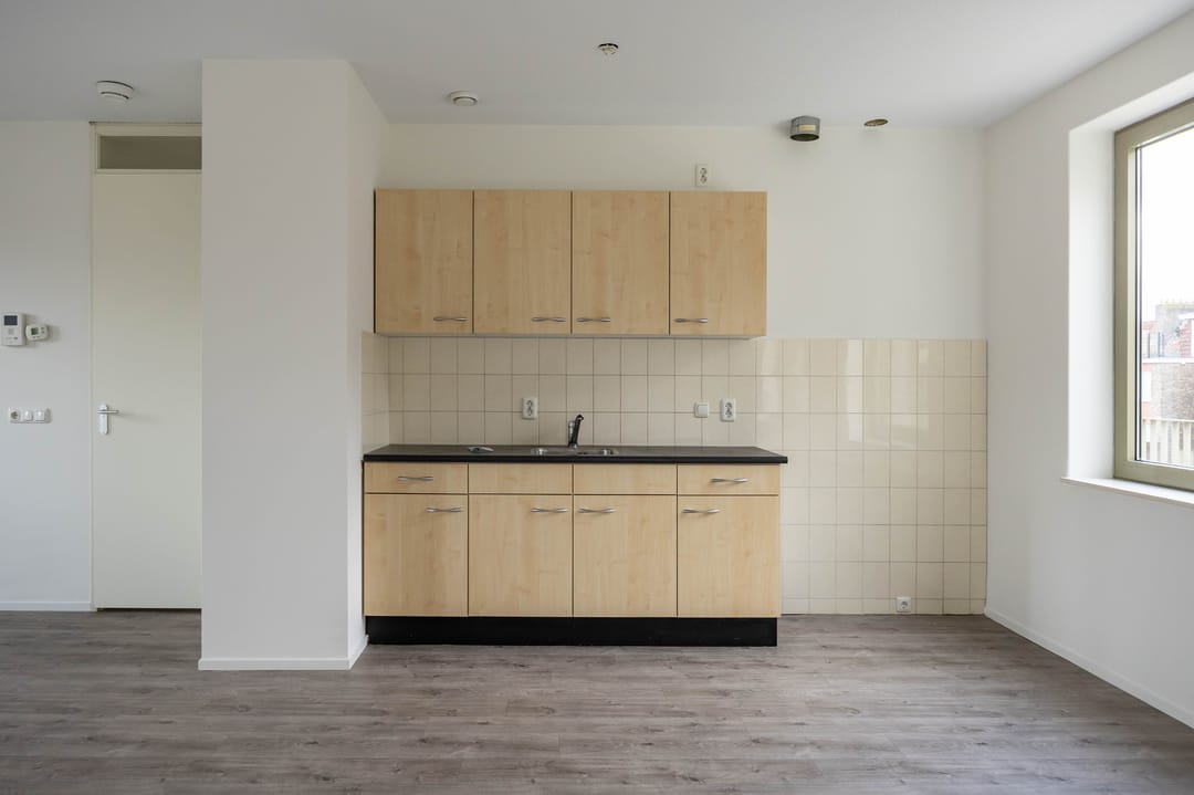 Photo 13 of Westinghousestraat 27-9