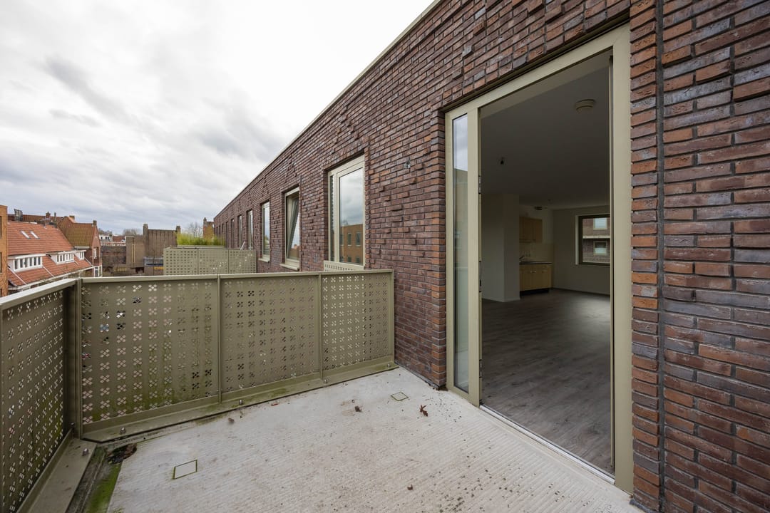 Photo 26 of Westinghousestraat 27-9