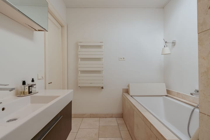 Photo 24 of Tweede Jan van der Heijdenstraat 7-3