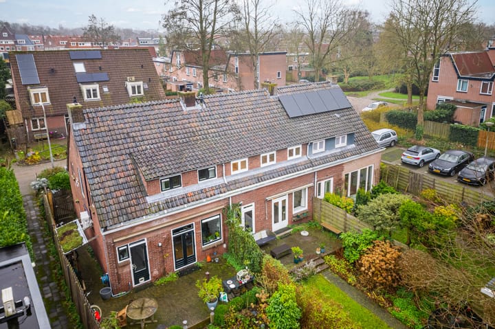 Foto 56 van Clarissenhof 6